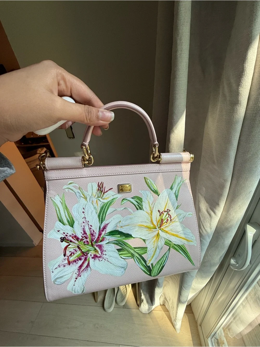 Dolce and gabbana Sicily small pristine condition
